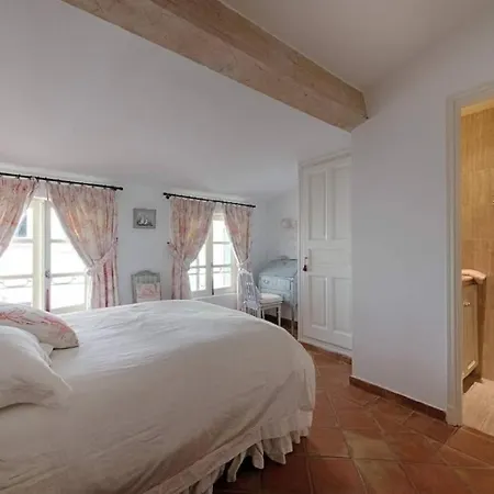 Maison Michelle - Centre De Апартаменти